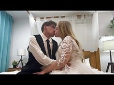 Newly wedded couple having a hardcore session on their first nightviuv8wmg