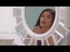 Gorgeous petite girl craves huge bbcunou